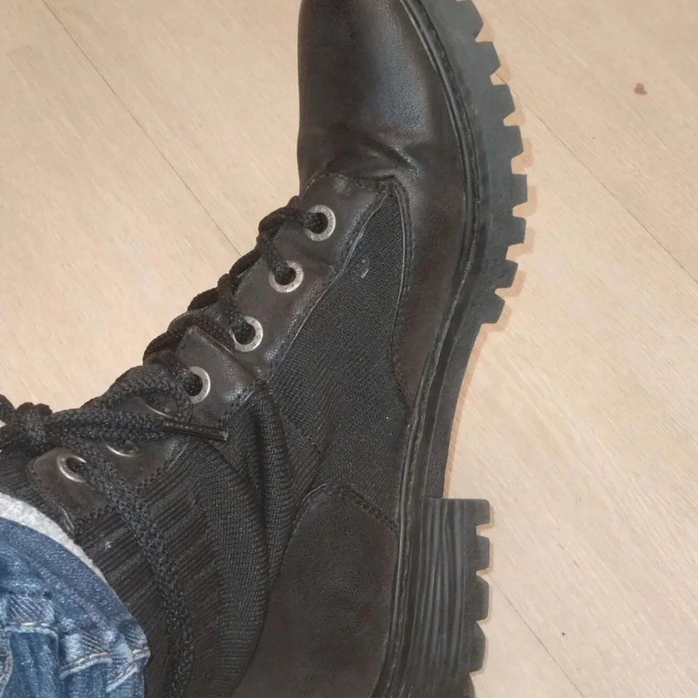Blowfish Black Combat Boots - Picture 3 of 6